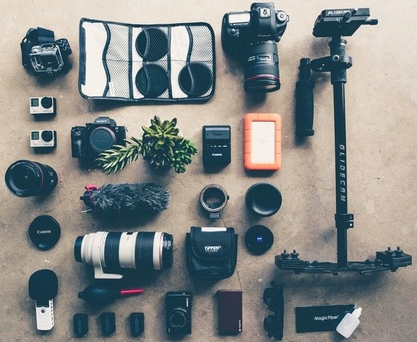 Camera equipment and lenses